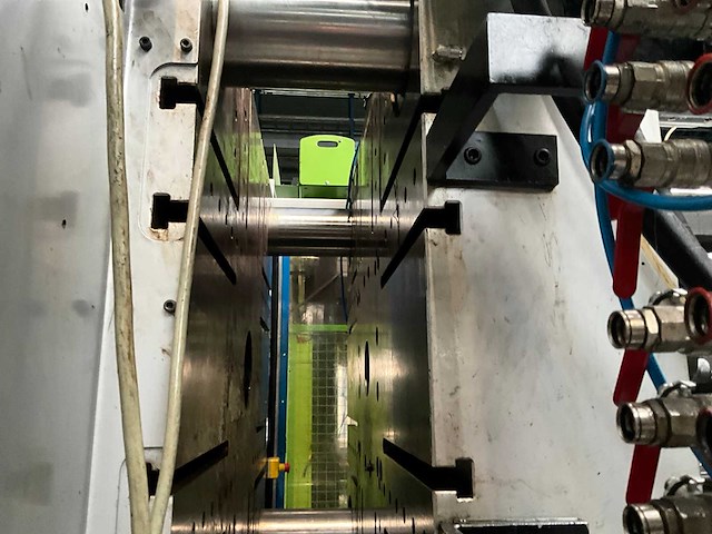 2001 bmb kw70pi/7000 spuitgietmachine - afbeelding 6 van  38