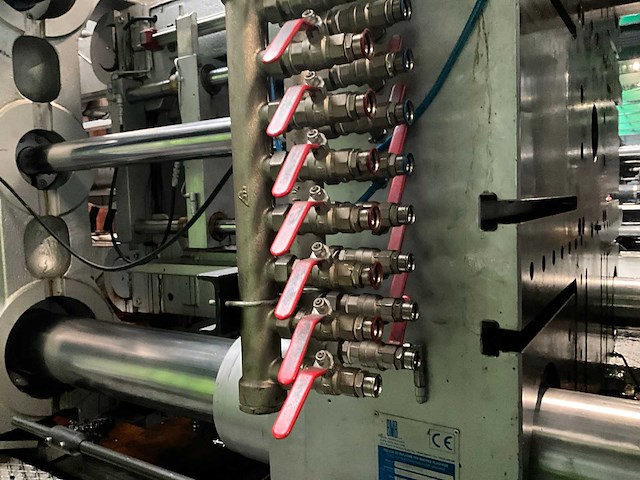 2001 bmb kw70pi/7000 spuitgietmachine - afbeelding 28 van  38