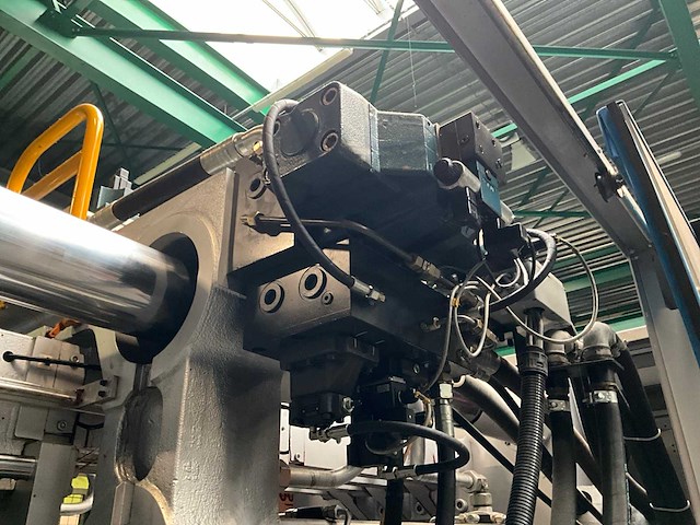 2001 bmb kw70pi/7000 spuitgietmachine - afbeelding 38 van  38