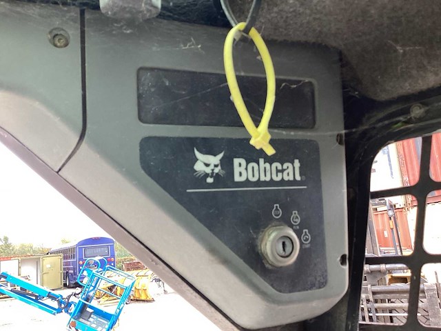 2001 bobcat t 200 schranklader - afbeelding 1 van  15