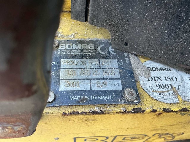 2001 bomag bpr30/38 d-3 trilplaat - afbeelding 9 van  9