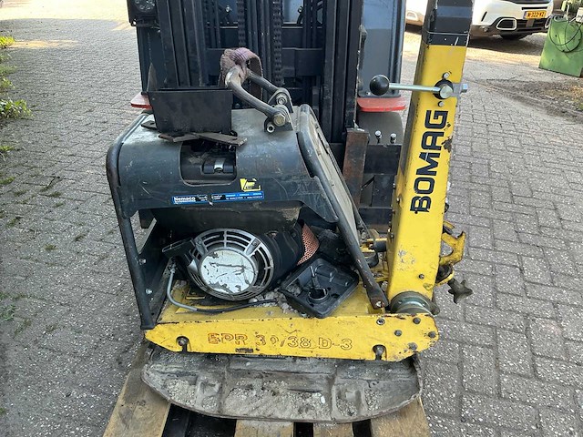 2001 bomag bpr30/38 d-3 trilplaat - afbeelding 2 van  9