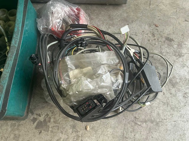 2001 bosch eps 815 brandstofpomptestbank - afbeelding 11 van  21