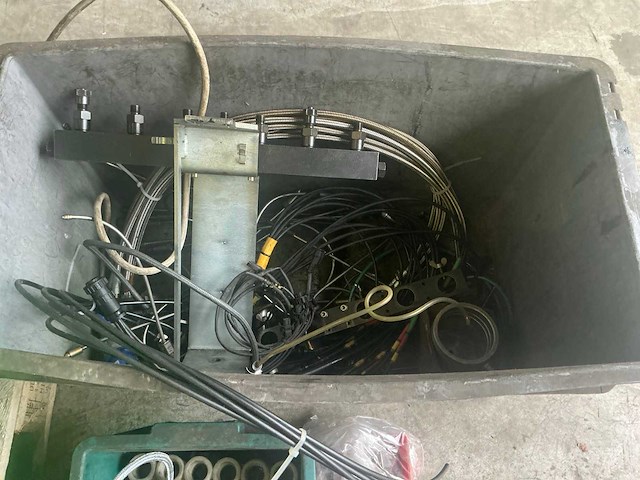 2001 bosch eps 815 brandstofpomptestbank - afbeelding 13 van  21