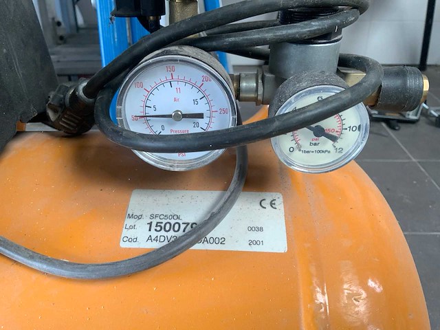 2001 bostitch sfc50ol luchtcompressor - afbeelding 3 van  4