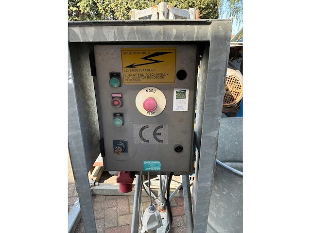 2001 bouwma wh 400 th tandheugel lift 400v - afbeelding 13 van  14