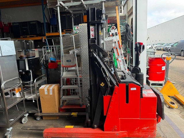 2001 bt lsr 1200/2 stapelaar - afbeelding 1 van  8