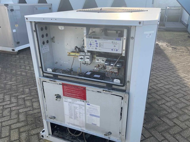 2001 carrier 30ra-080-0276-ee chiller - afbeelding 5 van  7