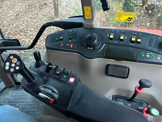 2001 case cvx 150 vierwielaangedreven landbouwtractor - afbeelding 11 van  11