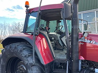 2001 case ih cvx 130 vierwielaangedreven landbouwtractor - afbeelding 13 van  25
