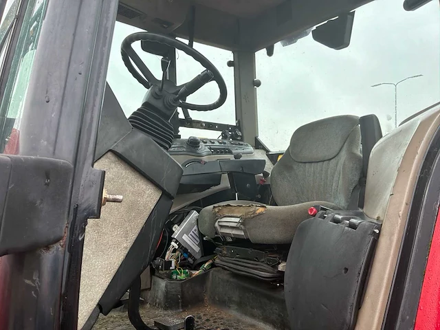2001 case ih cvx170 vierwielaangedreven landbouwtractor - afbeelding 30 van  39