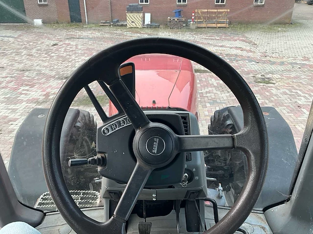 2001 case ih mx180 magnum vierwielaangedreven landbouwtractor - afbeelding 35 van  46