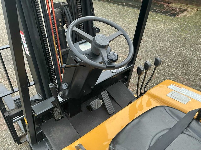 2001 caterpillar/deawoo b15t-2 vorkheftruck - afbeelding 6 van  26
