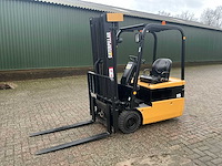 2001 caterpillar/deawoo b15t-2 vorkheftruck - afbeelding 1 van  26