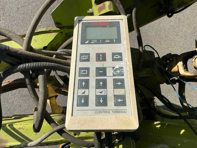 2001 claas quadrant 2200 roto cut balenpers - afbeelding 13 van  21