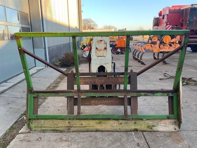 2001 claas tractor verreiker arm / voorzetapparaat - afbeelding 5 van  12