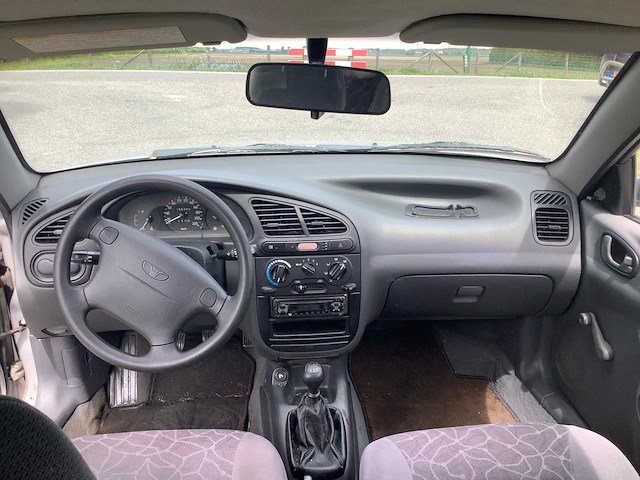 2001 daewoo lanos 1.3 pure personenauto - afbeelding 12 van  12