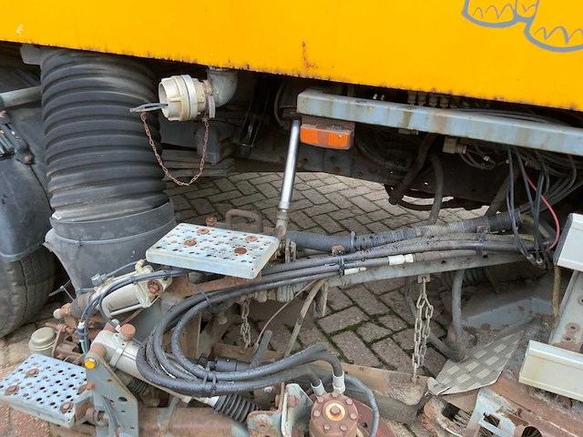 2001 daf bucher/schörling cityfant 50 veegwagen 40km/h - afbeelding 7 van  25