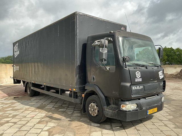 2001 daf lf 45.180 vrachtwagen/bakwagen - afbeelding 49 van  51