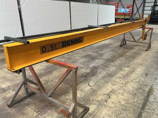 2001 demag 500 kg x 6,00 m zwenkarmkraan - afbeelding 3 van  9