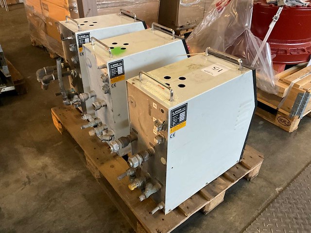 2001 e.braun bw 140/12 temperatuur control unit (3x) - afbeelding 2 van  4