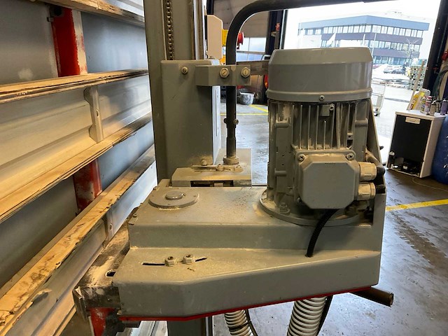 2001 elcon 215 verticale platenzaag - afbeelding 5 van  9