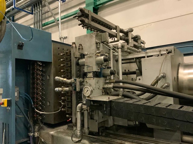 2001 engel es 1350/350 hl spuitgietmachine - afbeelding 16 van  19