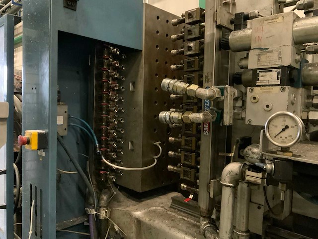 2001 engel es 1350/350 hl spuitgietmachine - afbeelding 19 van  19