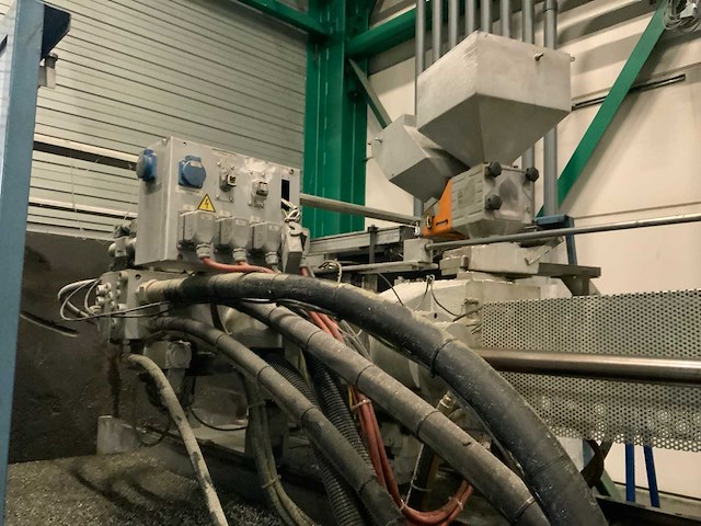 2001 engel es 1350/350 hl spuitgietmachine - afbeelding 6 van  22