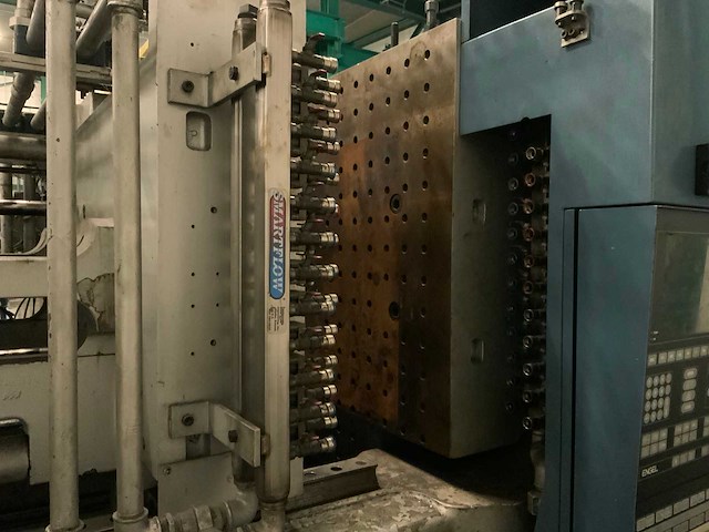 2001 engel es 1350/350 hl spuitgietmachine - afbeelding 11 van  22