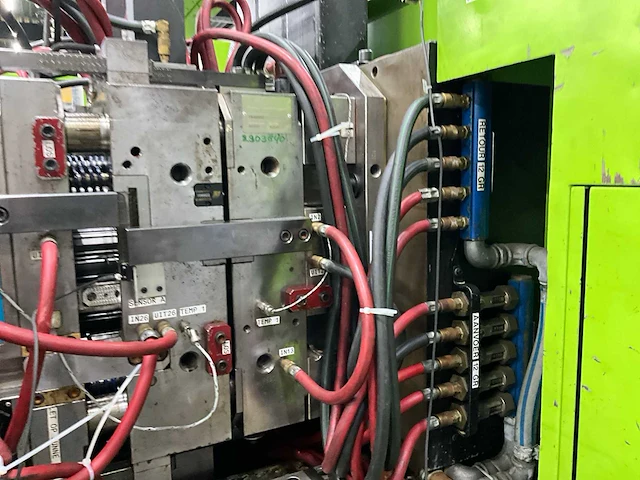 2001 engel es 2550/400 hl-v spuitgietmachine - afbeelding 5 van  21