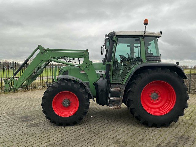 2001 fendt 716 vario vierwielaangedreven landbouwtractor - afbeelding 23 van  27