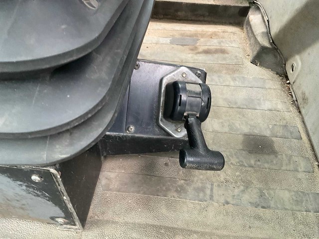 2001 fendt 920 vario vierwielaangedreven landbouwtractor - afbeelding 9 van  26