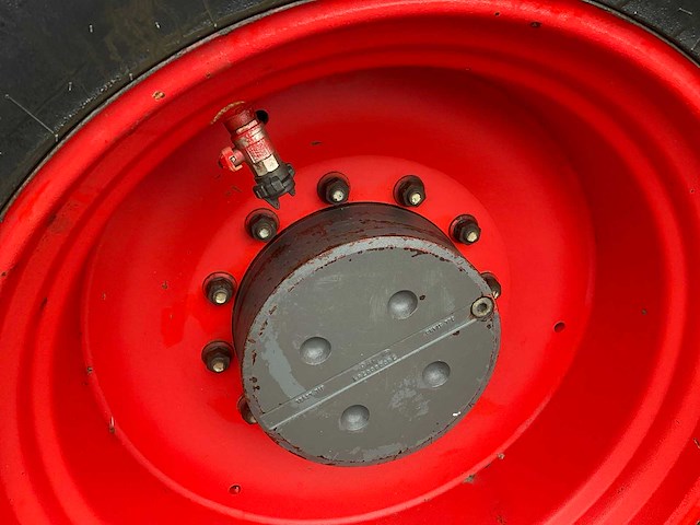 2001 fendt 920 vario vierwielaangedreven landbouwtractor - afbeelding 6 van  26