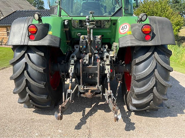 2001 fendt favorit 716 vario vierwielaangedreven landbouwtractor - afbeelding 18 van  46