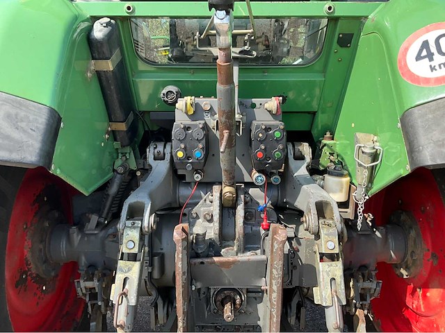 2001 fendt favorit 716 vario vierwielaangedreven landbouwtractor - afbeelding 20 van  46