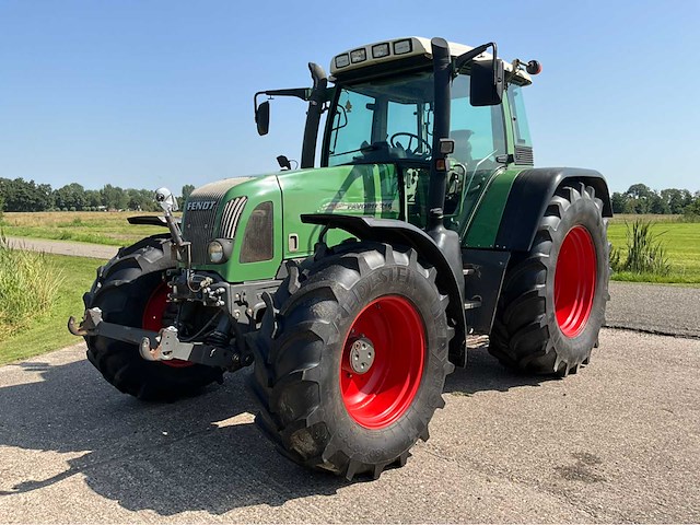 2001 fendt favorit 716 vario vierwielaangedreven landbouwtractor - afbeelding 2 van  46