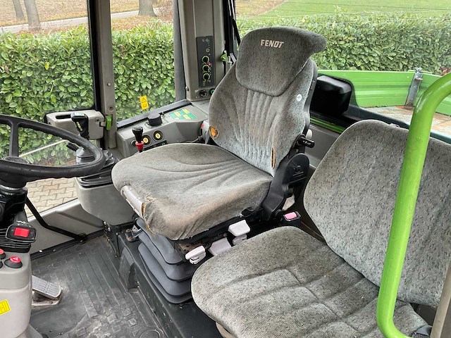 2001 fendt xylon 520 vierwielaangedreven landbouwtractor - afbeelding 32 van  42