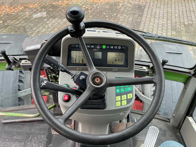 2001 fendt xylon 520 vierwielaangedreven landbouwtractor - afbeelding 34 van  42
