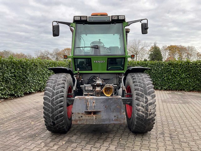 2001 fendt xylon 520 vierwielaangedreven landbouwtractor - afbeelding 4 van  42