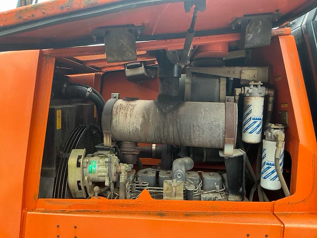2001 fiat-hitachi d150 bulldozer - afbeelding 16 van  40