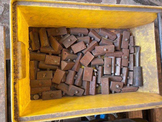 2001 finn-power p20cs hydraulische slangenpers - afbeelding 9 van  9