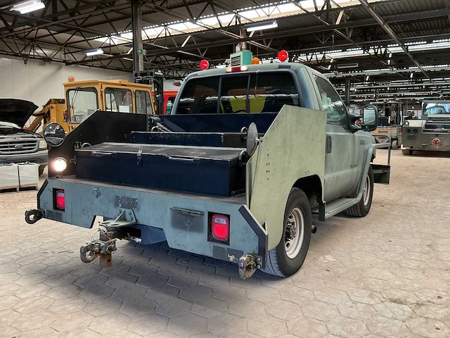 2001 ford f350 super duty v8 vliegtuigsleper - afbeelding 9 van  13