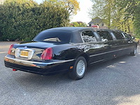 2001 ford lincoln town car personenauto