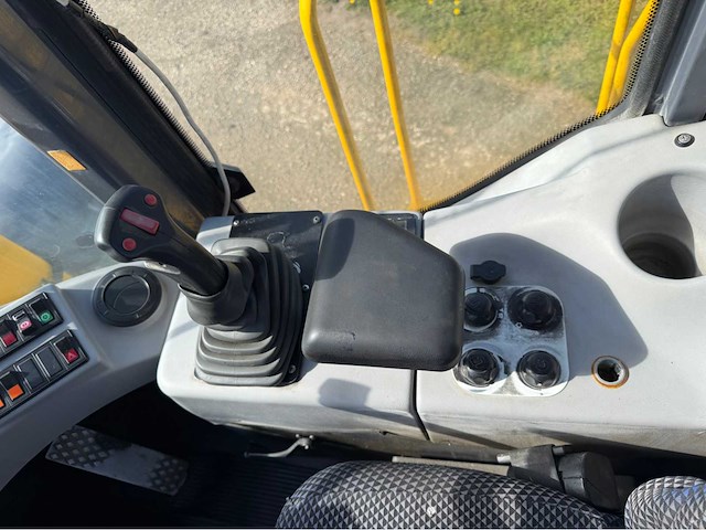 2001 furukawa 345-ii shovel - afbeelding 25 van  34