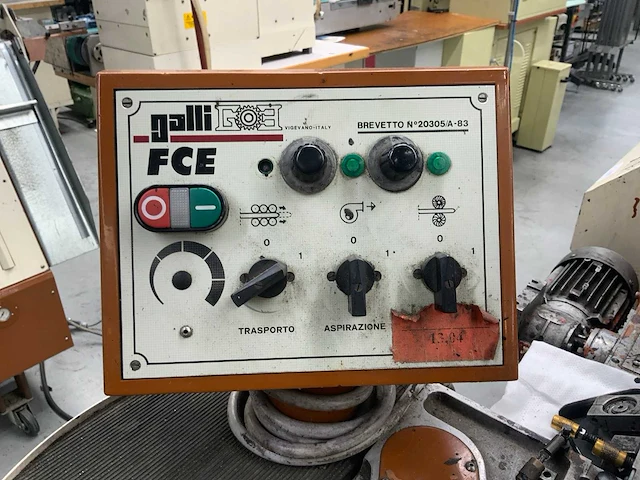 2001 galli fce verf / polijstmachine - afbeelding 4 van  5