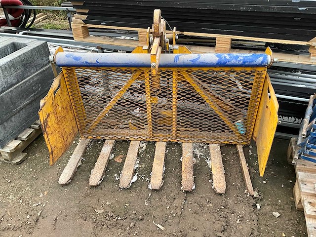 2001 gedro hulo klem / gevelsteentang - afbeelding 2 van  5