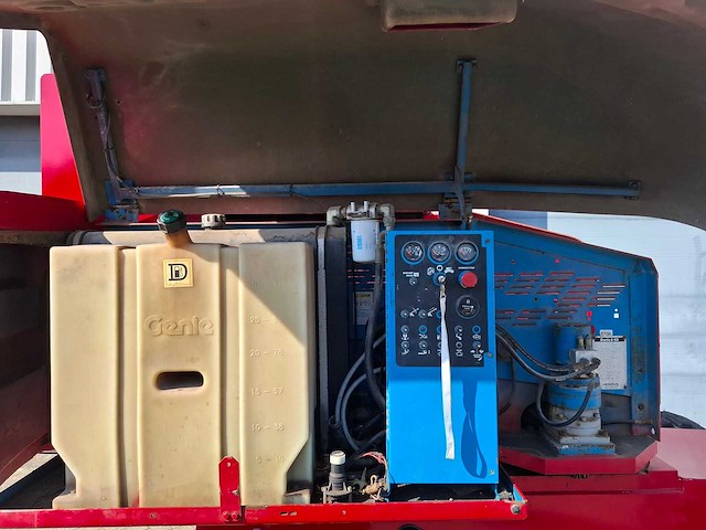 2001 genie s-40 hoogwerker - afbeelding 6 van  19