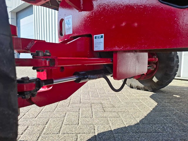 2001 genie s-40 hoogwerker - afbeelding 6 van  7