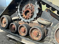 2001 grecav rups banden voor de 1985 new holland tf44 combain - afbeelding 11 van  14